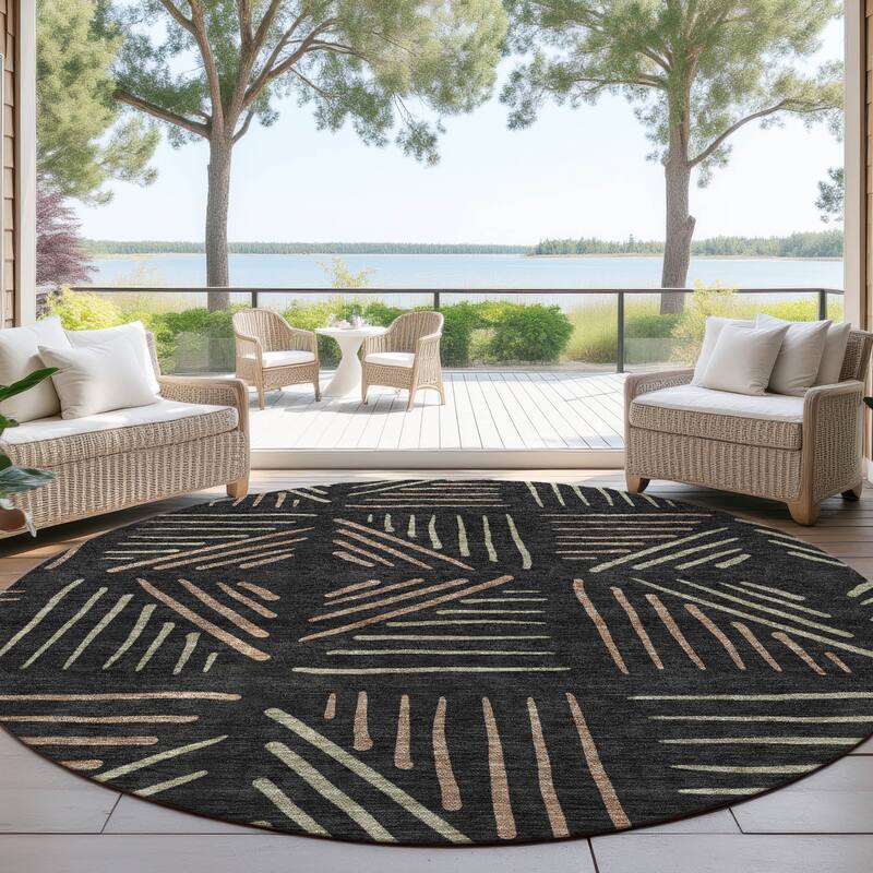 Machine Washable Indoor/ Outdoor Geo Dia Chantille Rug - Black - 8' x 8'