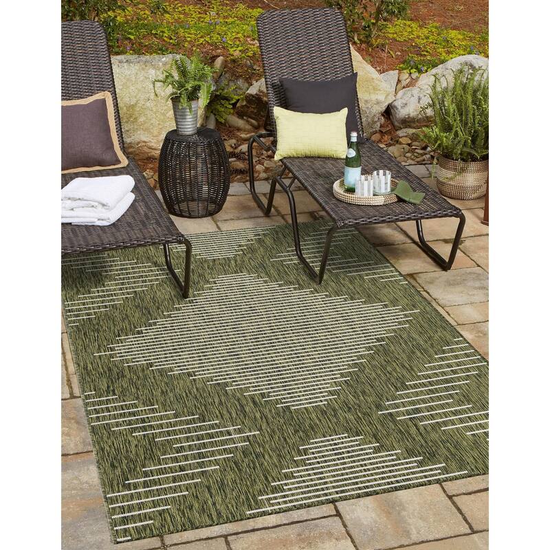 Outdoor Ucul Collection Area Rug - Green - 9'x12'