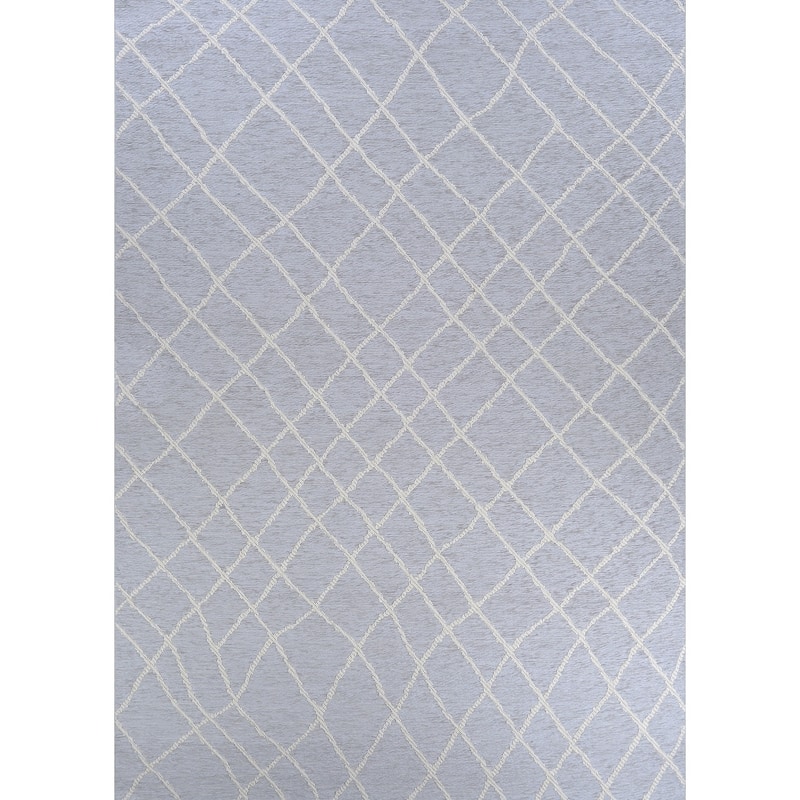 Woodland Pinecone Indoor/ Outdoor Area Rug - 2'6" x 7'6" Runner - Gray