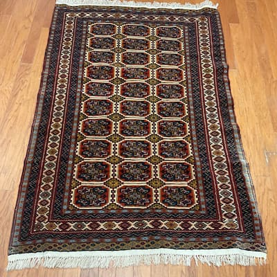 HERAT ORIENTAL Handmade Kurdish Wool Rug - 3'9" x 5'7"