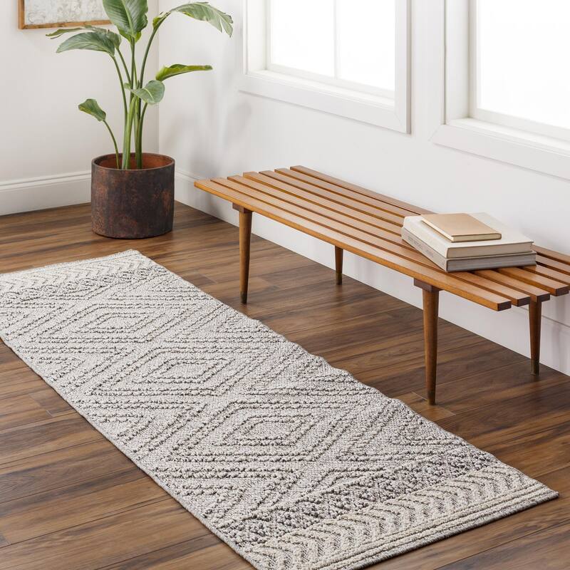 Livabliss Sarasota Scandinavian Diamond Indoor / OutdoorArea Rug