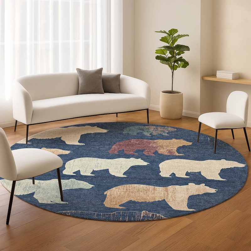 Machine Washable Indoor/ Outdoor Modern Bear Chantille Rug