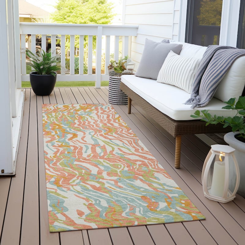 Machine Washable Indoor/ Outdoor Abstract Flow Chantille Rug