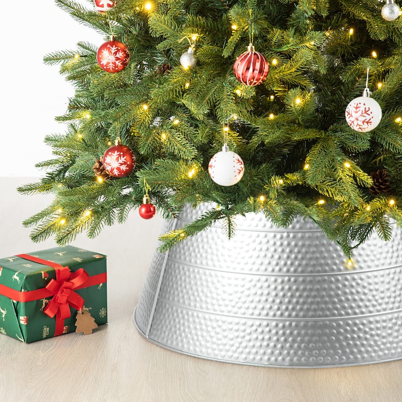 Glitzhome 22"/26"D Hammered Metal Christmas Tree Collars