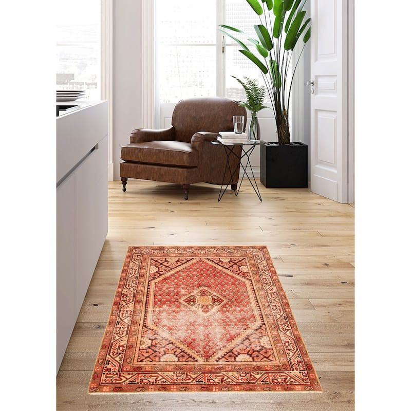 ECARPETGALLERY Hand-knotted Andelz Red Wool Rug - 4'1 x 6'8