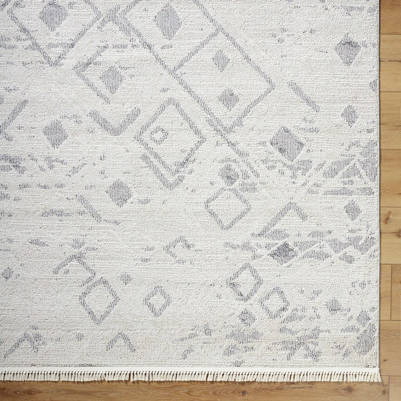 Livabliss Rustic Berlin Diamond Area Rug - 2'7" x 7'3"