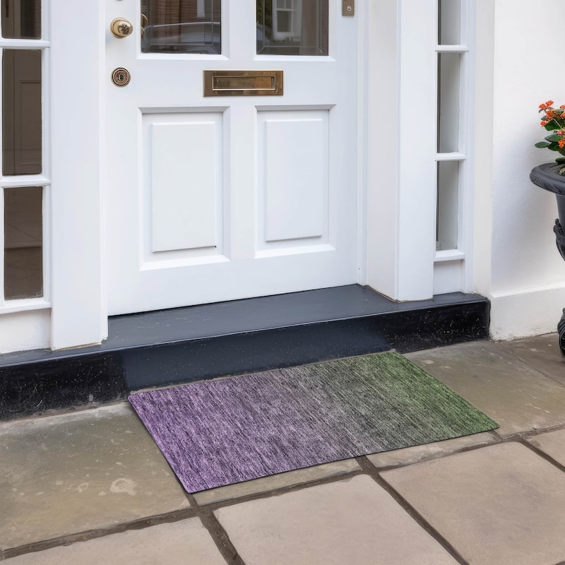 Machine Washable Indoor/ Outdoor Chantille Solid Ombre Rug - Purple - 1'8" x 2'6"