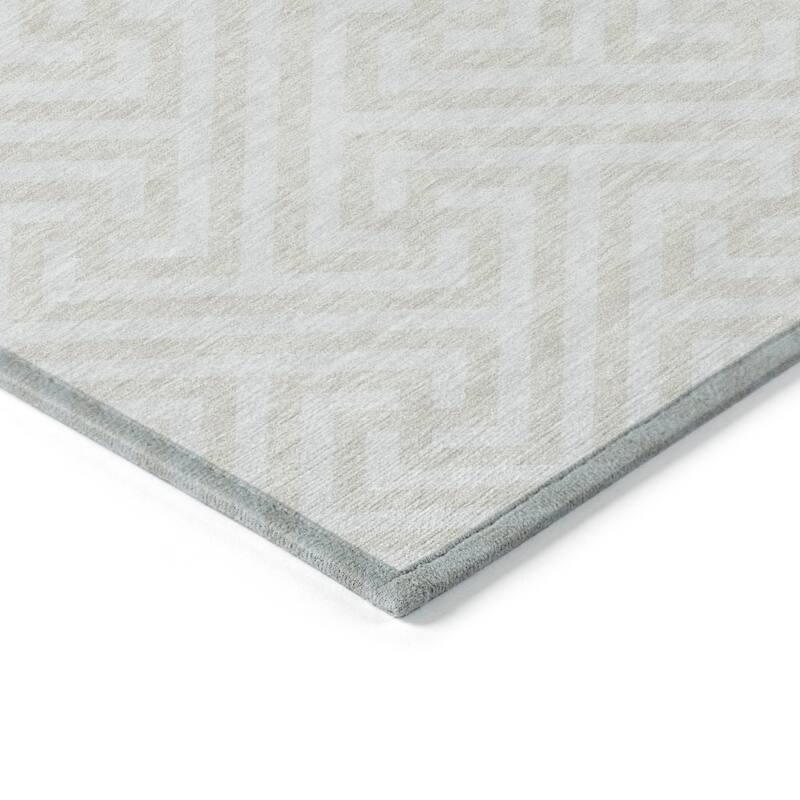 HomeRoots Geometric Transitional Rectangle Outdoor Rug