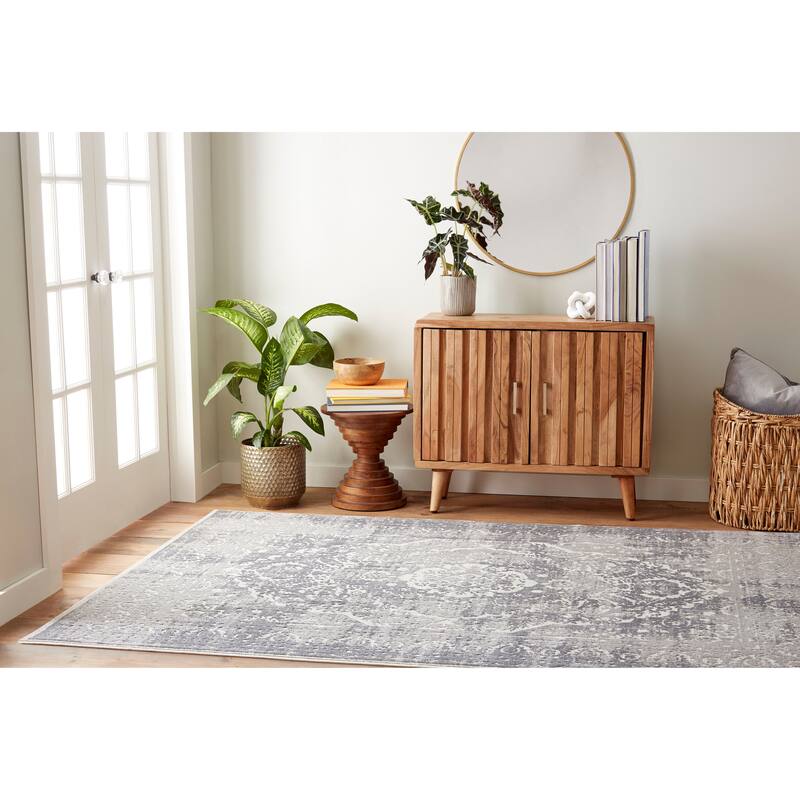 Nicole Miller New York Kenmare Capri Transitional Medallion Area Rug