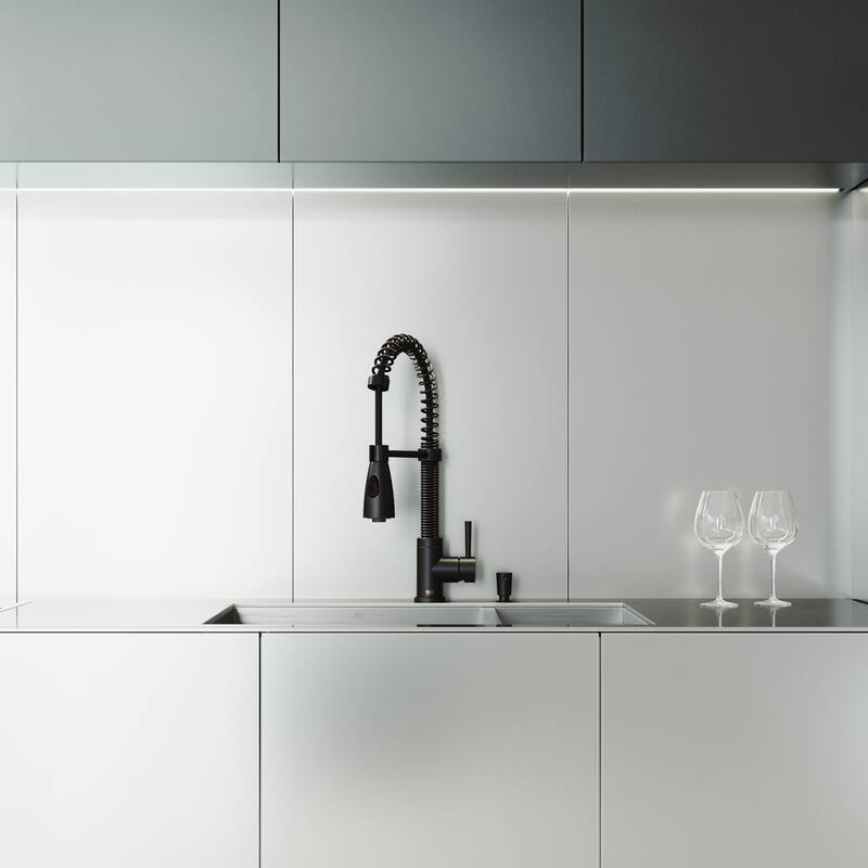 VIGO Brant 19" H Single Handle Pull-Down Sprayer Kitchen Faucet