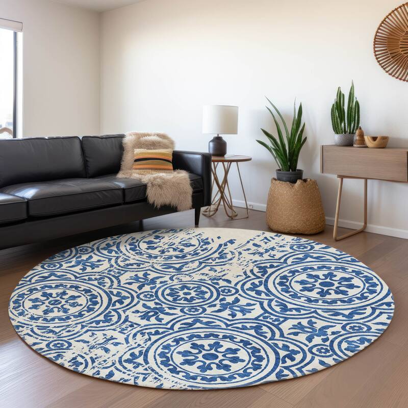 Machine Washable Indoor/ Outdoor Chantille Suzani Vintage Rug
