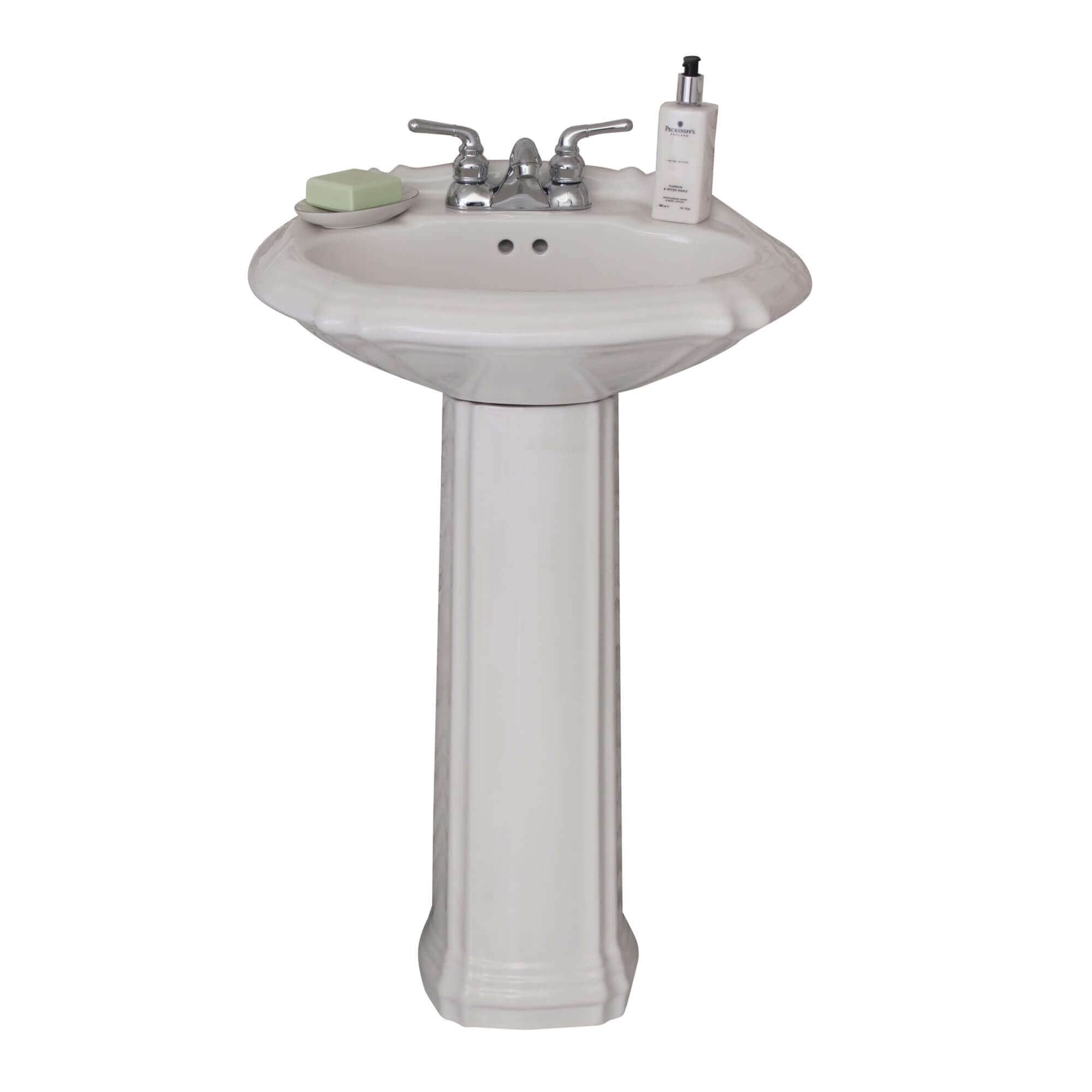 Fine Fixtures Ceramic 22-inch White Pedestal Sink - 22"