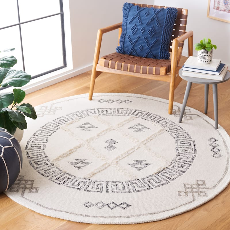 SAFAVIEH Handmade Casablanca Haven Wool Rug - 6' Round - Ivory/Black