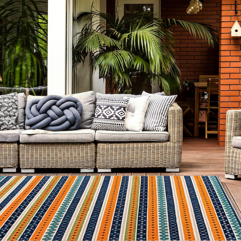 World Rug Gallery Contemporary Geometric Stripe Indoor/Outdoor Area Rug