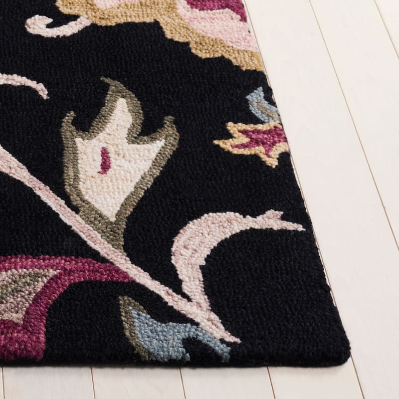 SAFAVIEH Handmade Blossom Katerinka Wool Rug