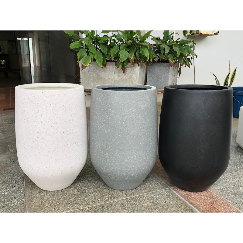 DreamPatio Garden Grove 1-Piece Fiberstone Planter