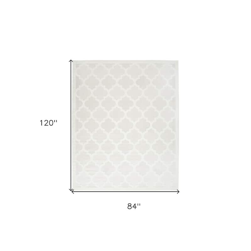 HomeRoots Contemporary Rectangle Outdoor Rug - 7' X 10'