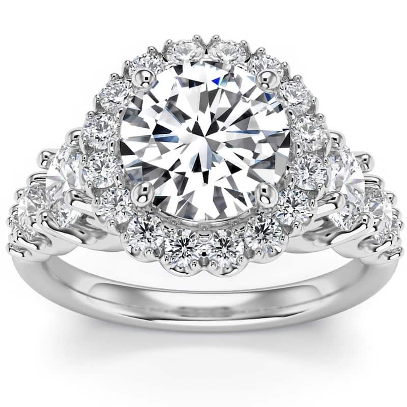 5Ct Halo Round Brilliant Cut Diamond Engagement Ring Lab Grown in Gold