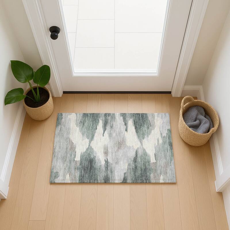 Machine Washable Indoor/ Outdoor Abstract Watercolor Chantille Rug