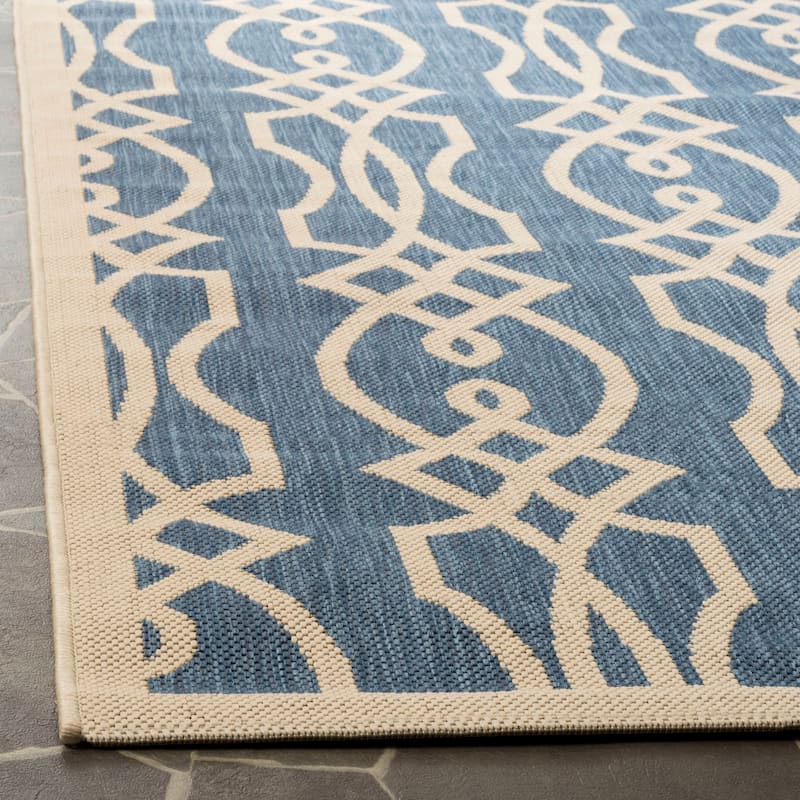 Martha Stewart by SAFAVIEH Villa Screen Indoor/ Outdoor Waterproof Rug