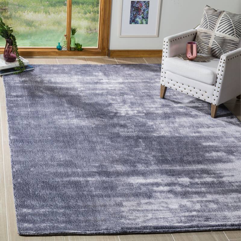 SAFAVIEH Handmade Mirage Lubna Modern Abstract Viscose Rug - 6' x 9' - Lavender Aura