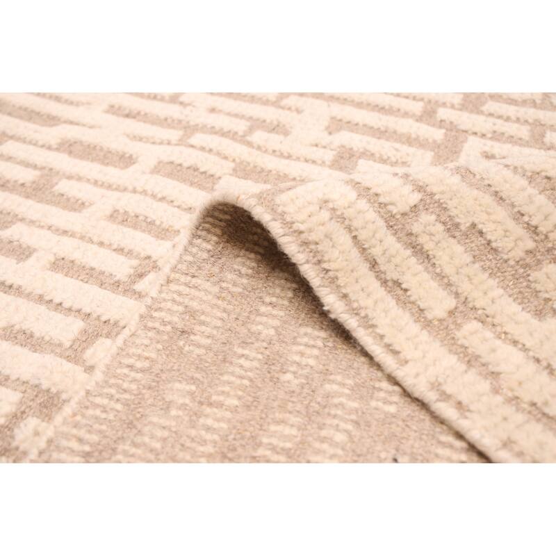 ECARPETGALLERY Hand-knotted Tangier Cream Wool Rug - 7'10 x 10'1