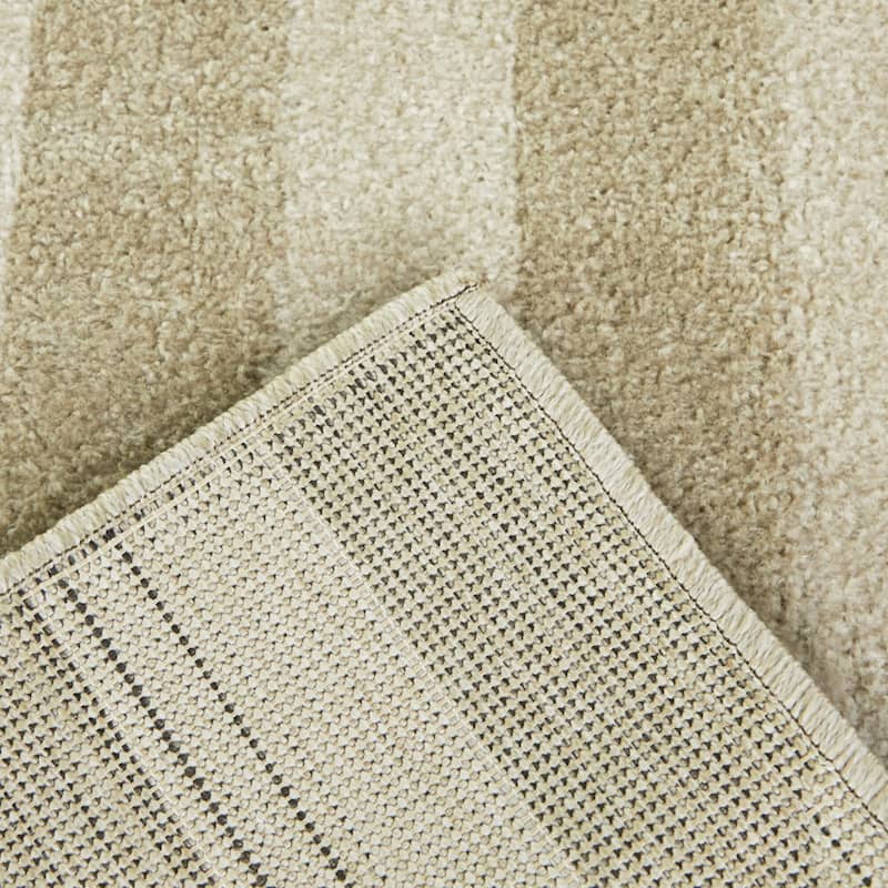 Judith Transitional Area Rug