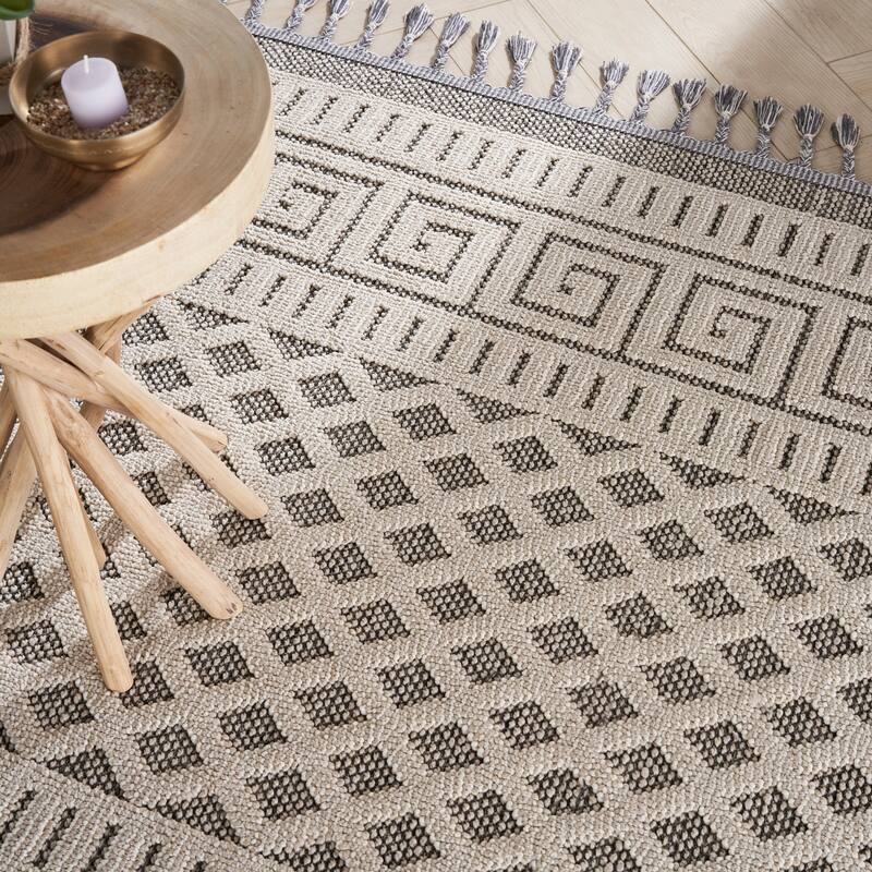 Nourison Elwood Contemporary Greek Key Lattice Geometric Area Rug