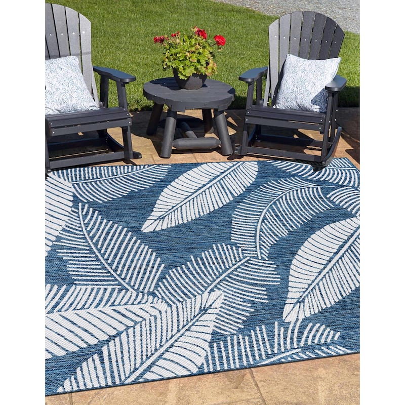 World Rug Gallery Distressed Palm Leaves Textured Flat Weave Indoor/Outdoor Area Rug - 5' X 7' - Navy