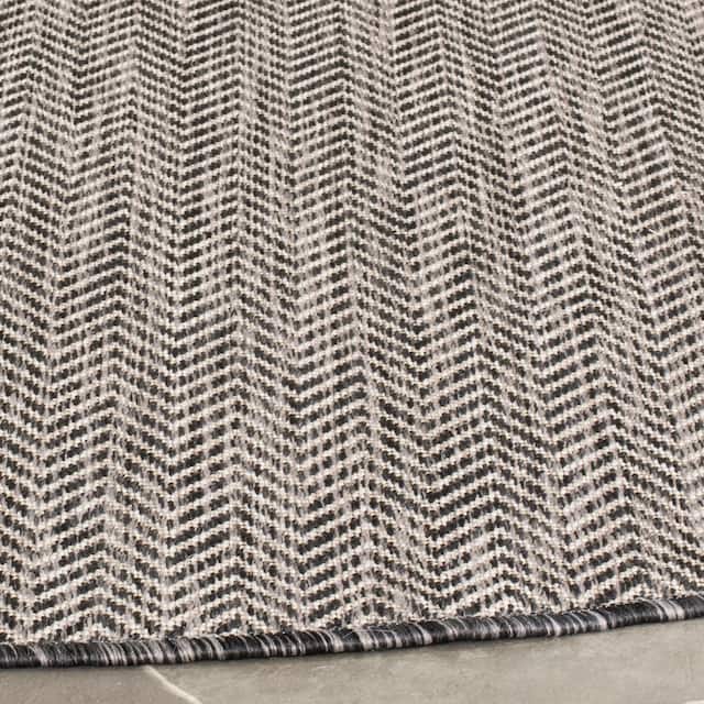 SAFAVIEH Courtyard Carolann Indoor/ Outdoor Waterproof Patio Backyard Rug
