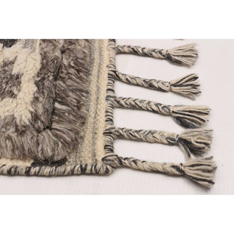 ECARPETGALLERY Hand-knotted Tangier Taupe Wool Rug - 4'11 x 8'0