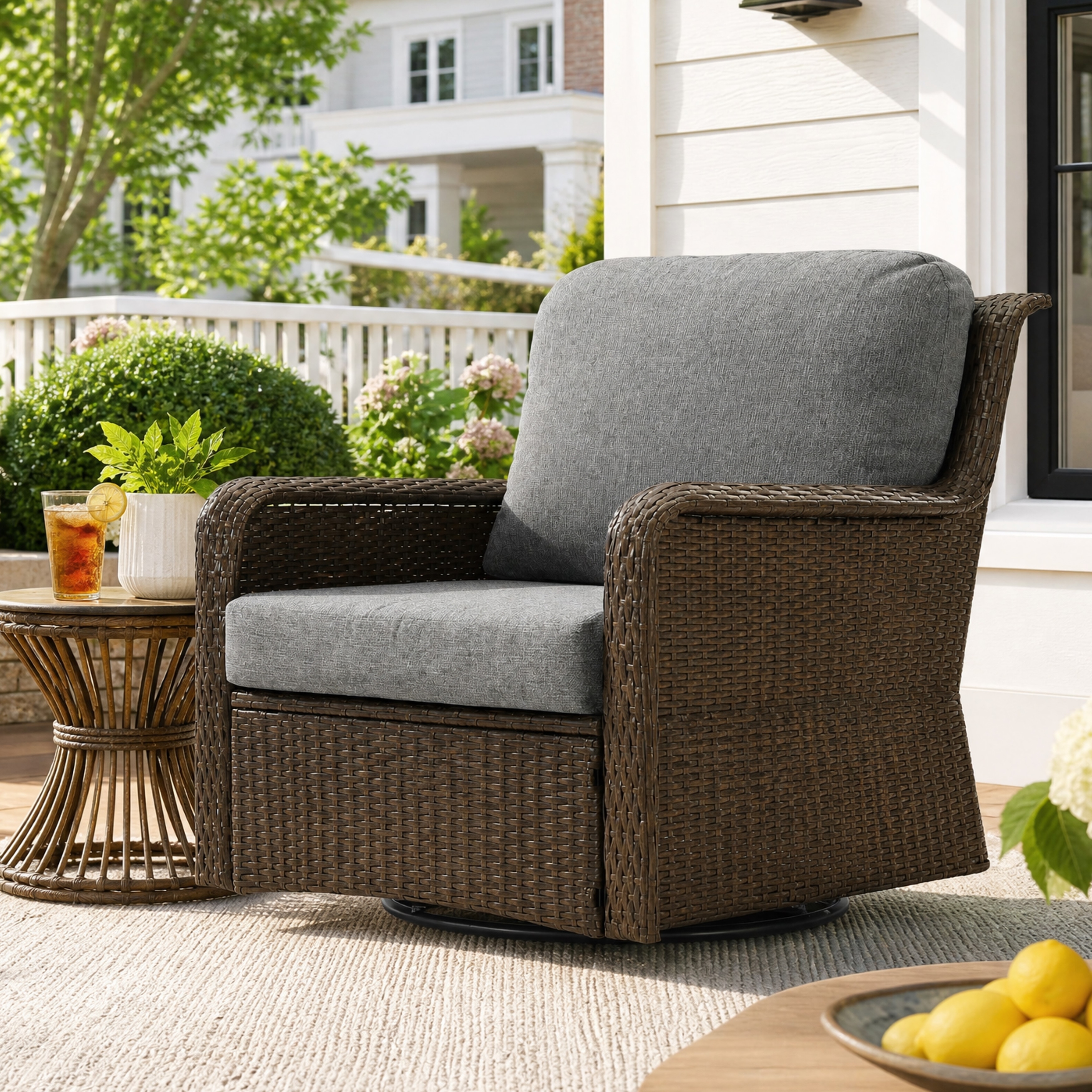Outdoor Swivel Rattan Lounge Chair – Single 360° Rotation | 5.5" Olefin Cushion | Weather-Resistant | 450 lbs Capacity