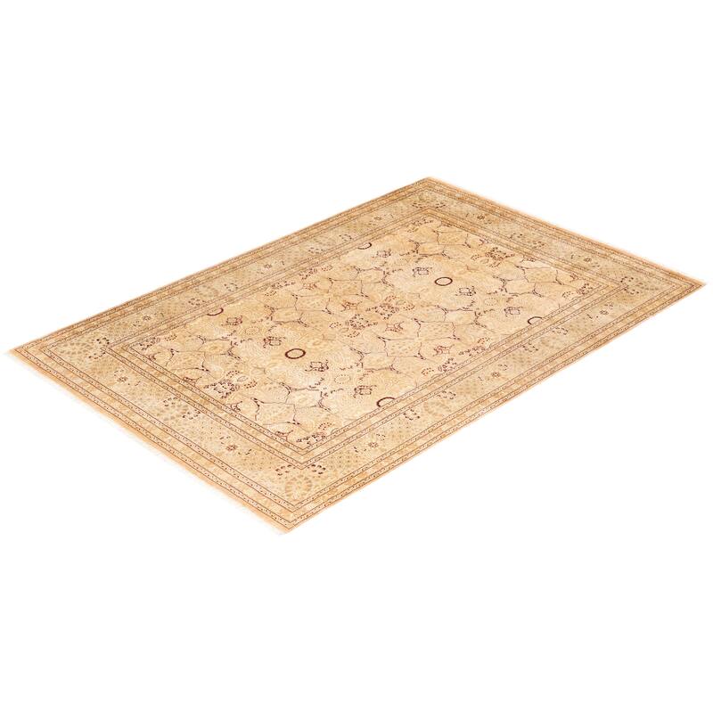 Overton Handknotted Wool Traditional Oriental Beige Area Rug - 6' x 9'