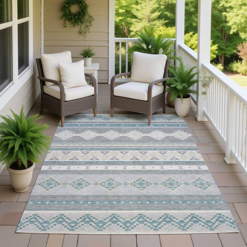 Machine Washable Indoor/ Outdoor Global Heston Chantille Rug