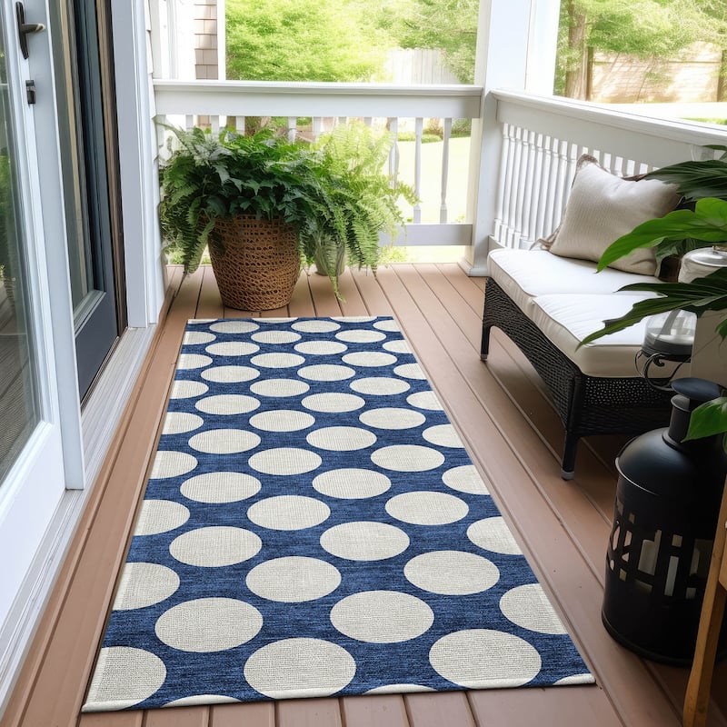 Machine Washable Indoor/ Outdoor Chantille Modern Dots Rug - Navy - 2'3" x 7'6"