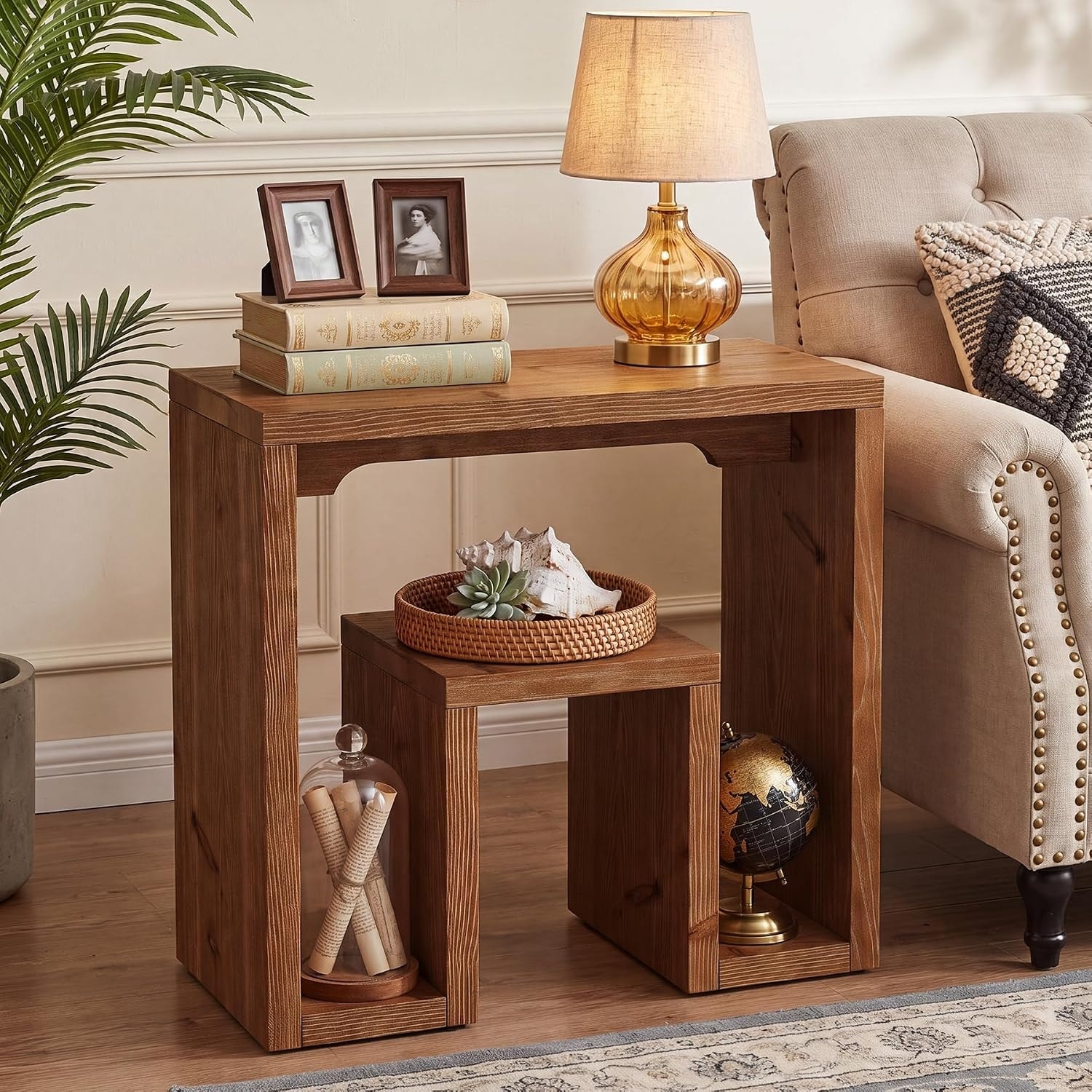 31.5-Inch Solid Wood End Table, U-Shaped Farmhouse Side Table