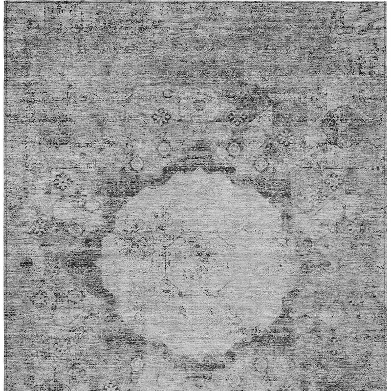 HomeRoots Oriental Traditional Rectangle Outdoor Rug