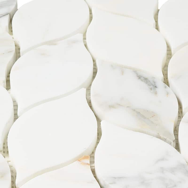Calacatta Marble Leaf Honed Mosiac Tile