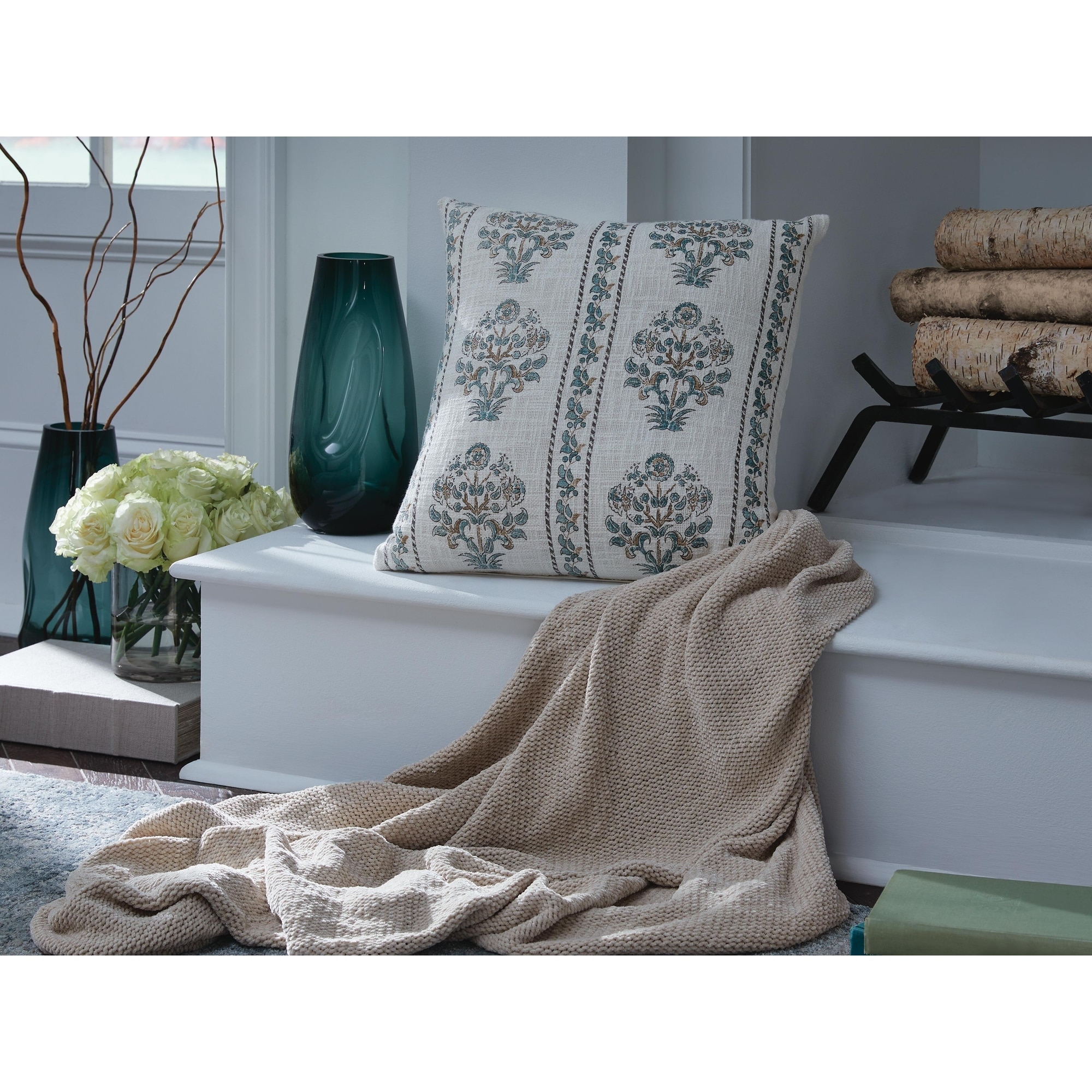 Signature Design by Ashley Paulmour Green//Gray Pillow
