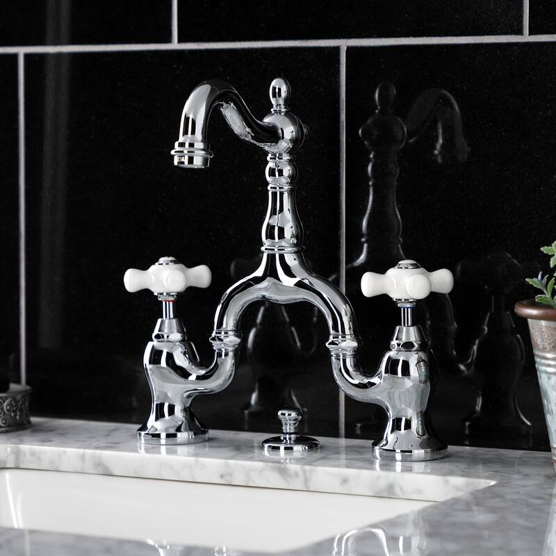 English Country Bridge Bathroom Faucet with Brass Pop-Up