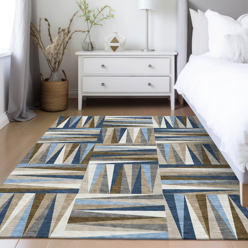 Machine Washable Indoor/ Outdoor Contemporary Mosaic Chantille Rug