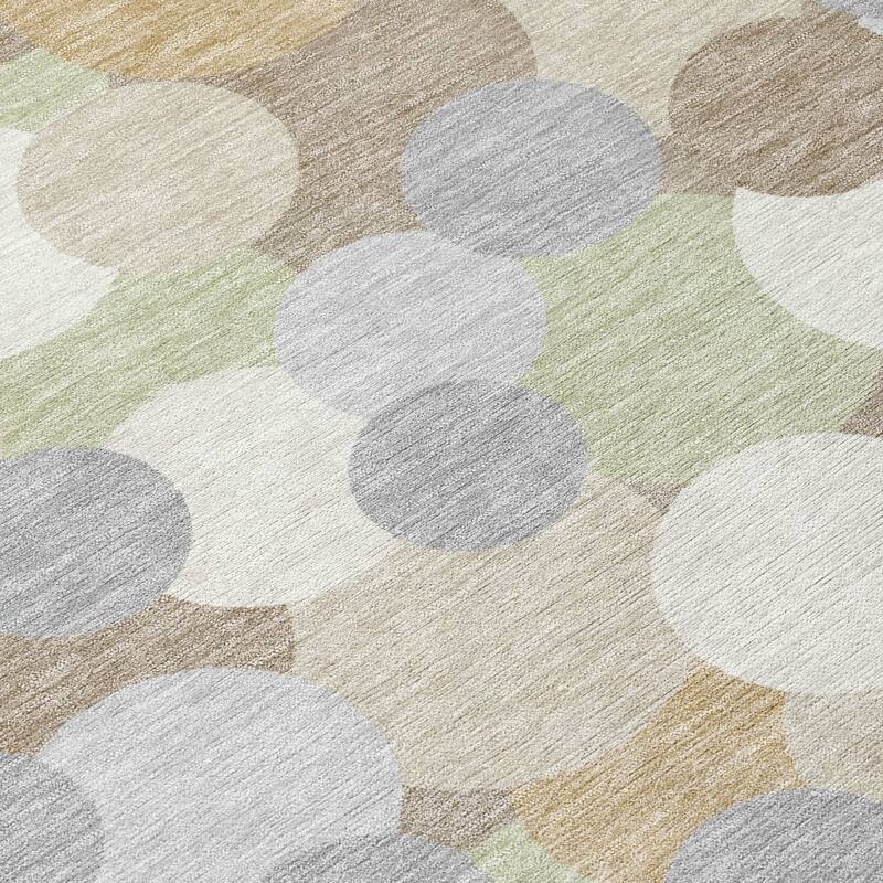 Machine Washable Indoor/ Outdoor Mucho Bubbles Chantille Rug