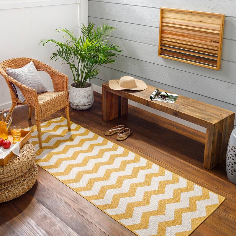 Livabliss Motala Indoor/ Outdoor Chevron Area Rug - 2'7" x 7'3" Runner - Yellow