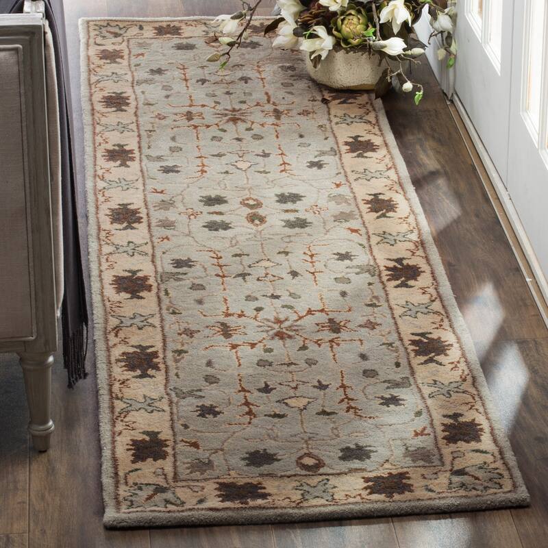 SAFAVIEH Handmade Heritage Freerkje Traditional Oriental Wool Rug - 2'3" x 12' Runner - Green/Beige