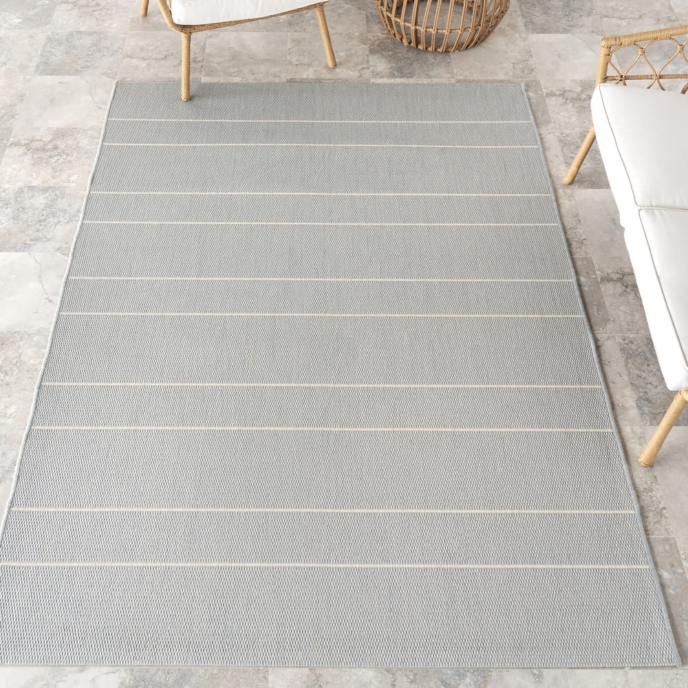 Nuloom Sharyl Modern Striped Indoor/Outdoor Area Rug
