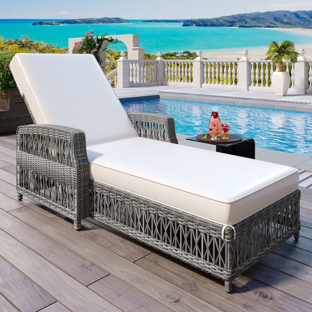 Outdoor Wicker Chaise Lounge, Patio Adjustable Recliner