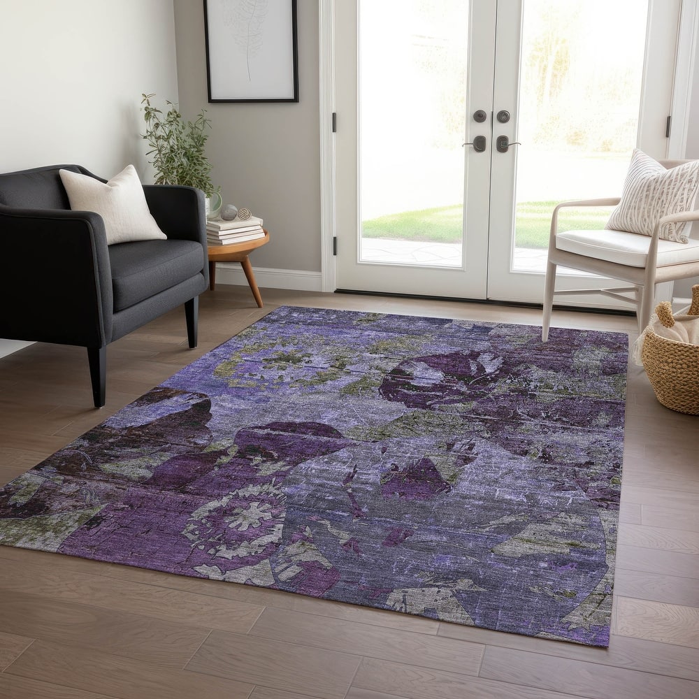 Machine Washable Indoor/ Outdoor Abstract Leaves Chantille Rug