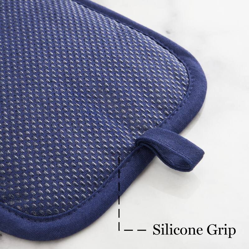 MARTHA STEWART Honeycomb Quilted Chambray Pot Holder 2-Pack Set - 7"x10"