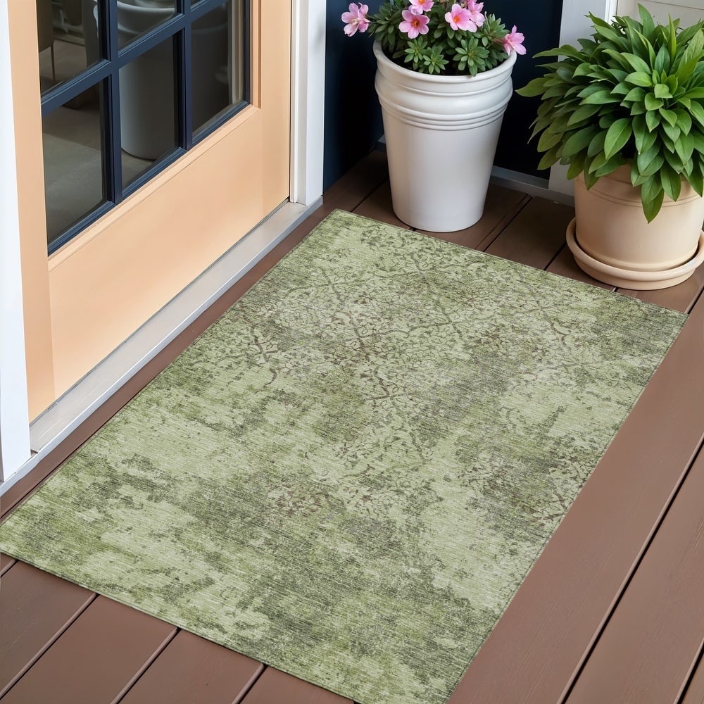 HomeRoots Floral Transitional Rectangle Outdoor Rug
