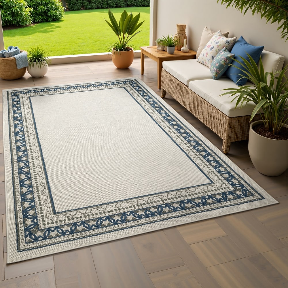 Vista Home Talcot Detailed Border Grey/ Teal Indoor-Outdoor Area Rug